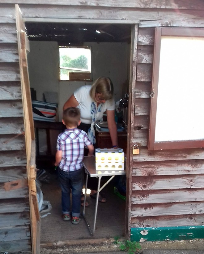 The refreshment shed. Waiting for the show judging to be done so the cakes can be enjoyed with cups of tea and coffee